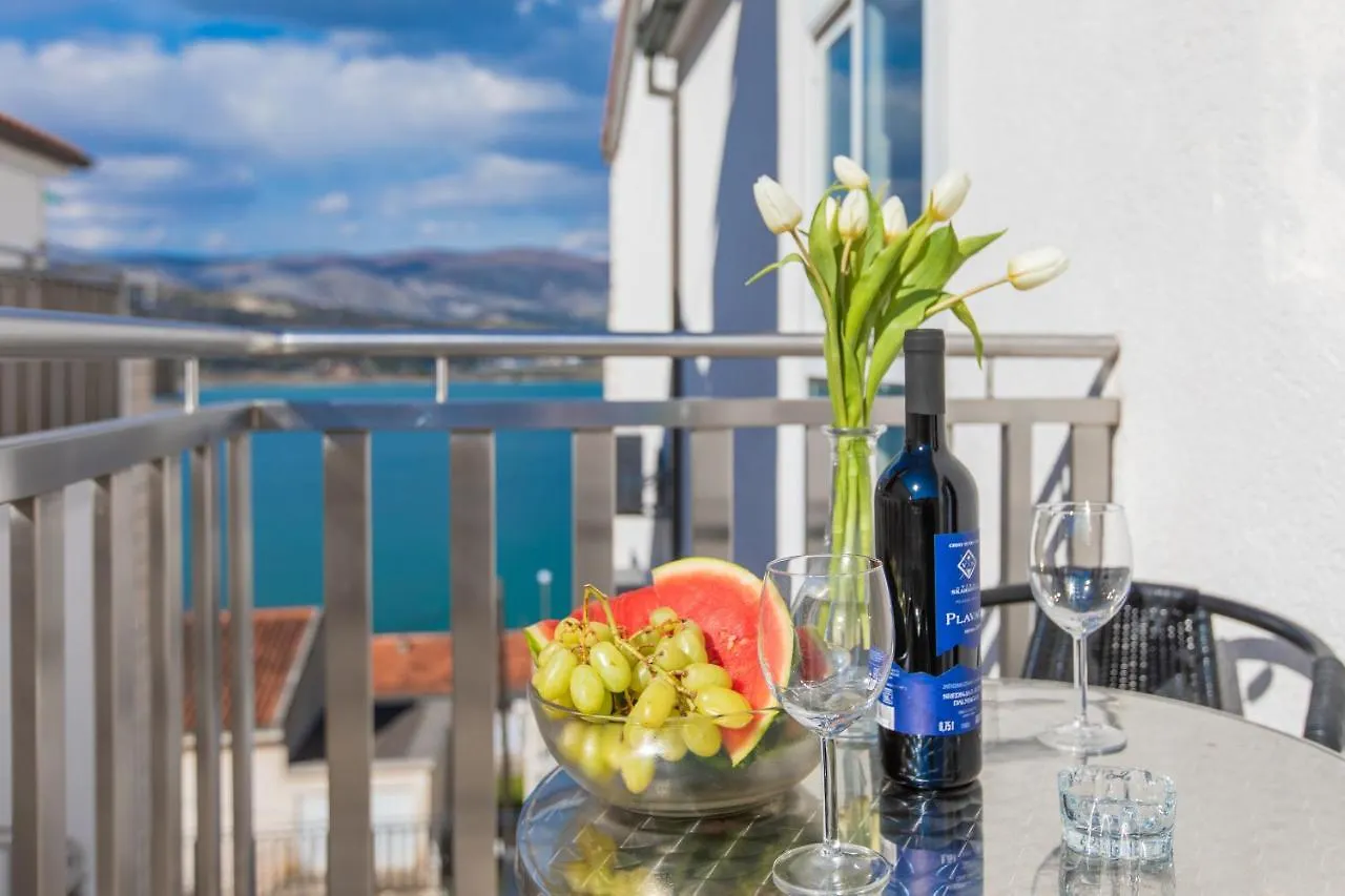 Hotel Buenavista Beach House Trogir Mastrinka