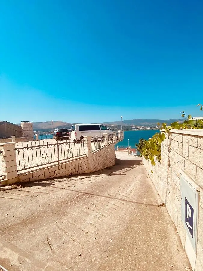 Hotel Buenavista Beach House Trogir Mastrinka