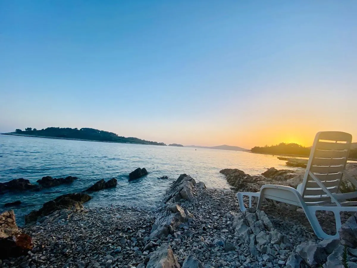 Hotel Buenavista Beach House Trogir Mastrinka Chorwacja